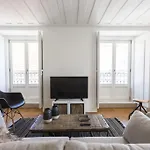 Prime - Sao Paulo 5 * Lisboa